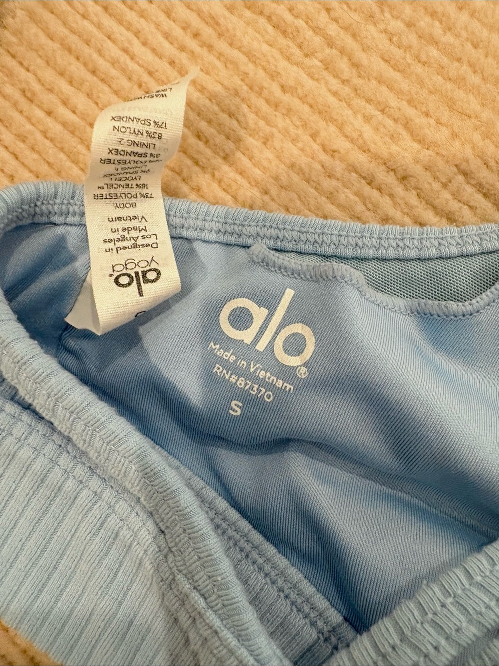 Alo Blue Ribbed Bra - Picture 4 of 4